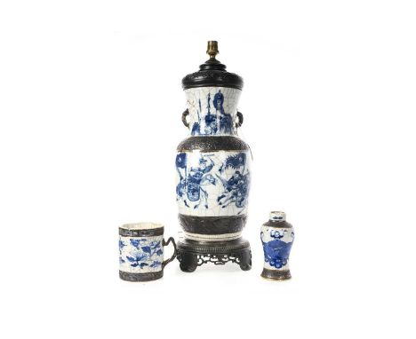 GROUP OF CHINESE BLUE AND WHITE CRACKLE GLAZE PORCELAIN, LATE 19TH/EARLY 20TH CENTURY the larger, twin handled vase decorated
