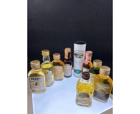 A collection of scotch whisky miniatures to include: Bowmore Islay 10yr old malt; Old Forrester Kentucky Bourbon Whiskey; Can