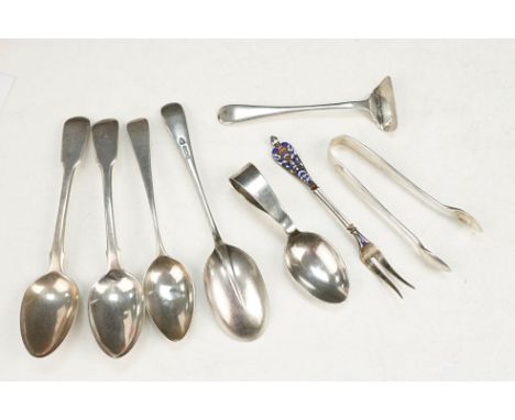 Collection of silver hallmarked flatware to include a pair of George III silver teaspoons (hallmarked 1815), three further te