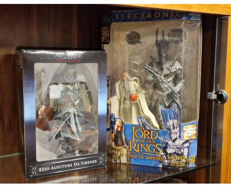 Assassins Creed 'Ezio Firenze' &amp; Lord of The Rings Sauron &amp; Saromsan Figure Set