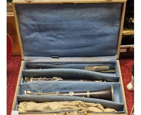 Karl Mayer Clarinet w/Selmer case and Boosey &amp; Hawkes mouthpiece