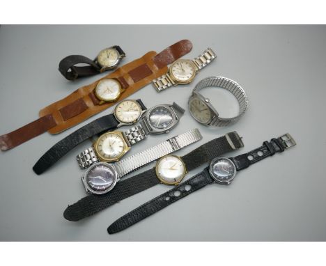 A collection of gentleman's wristwatches including Services, Timex, Bulova and Roamer 