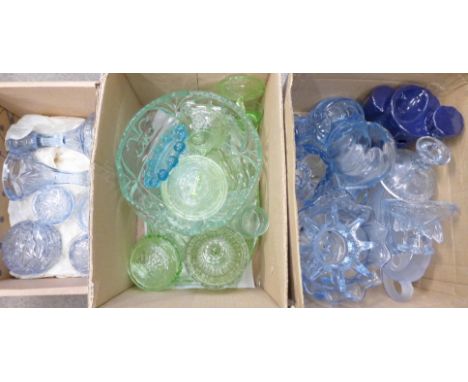 A collection of blue and green vintage glass **PLEASE NOTE THIS LOT IS NOT ELIGIBLE FOR POSTING AND PACKING** 