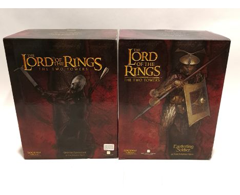 Sideshow Weta Collectibles The Lord of the Rings The Two Towers 1/6 Scale Polystone Figures x2 Includes Uruk-Hai Berserker &a