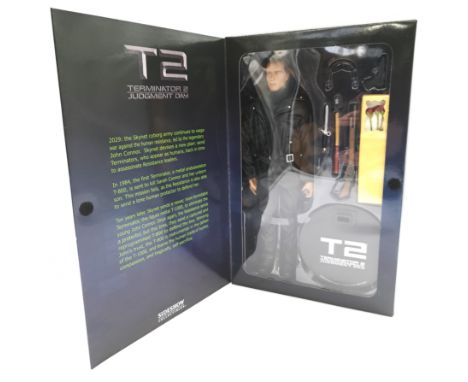 Sideshow Collectibles Terminator 2 Judgement Day T-800 1:6 Scale Collectible Figure. Mint within Excellent Packaging