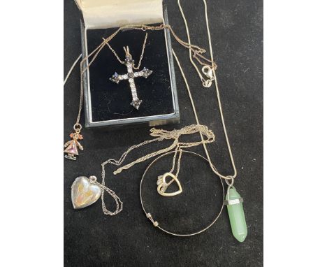 Silver cross pedant &amp; necklace, silver bangle &amp; other silver items 