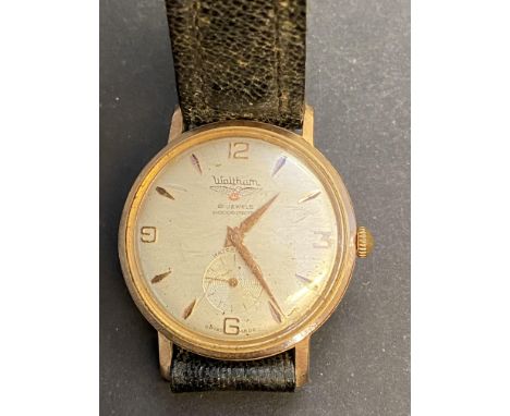 Waltham vintage wristwatch with sub second dial, manual wind. Ticking but not tested for time accuracy 







