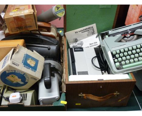 Vintage cased Hanimex Roundette 35mm slide projector, vintage 'Hermes Baby' cased typewriter and box of associated items E/T