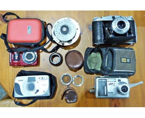 AGFA Isolette vintage camera,&nbsp;a Kodak Easyshare C195 14 megapixel digital camera,&nbsp;further cameras and lenses