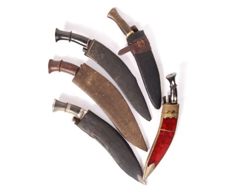 A collection of 5 x assorted antique vintage Middle Eastern Kukri knives to include.;   - A simple formed wide blade and wood