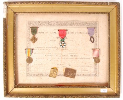 A WWI First World War era French medal group presentation. Comprising of the original award certificate (dated 1925), with th