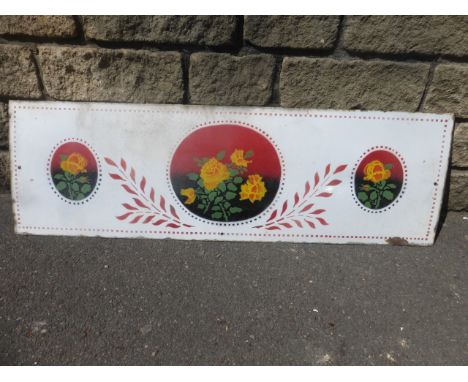 Spa
A floral splashback enamel sign, 48 x 15".
re lot