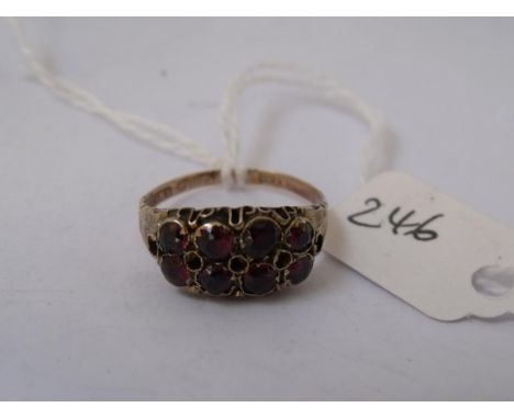 Antique 9ct garnet two row ring     