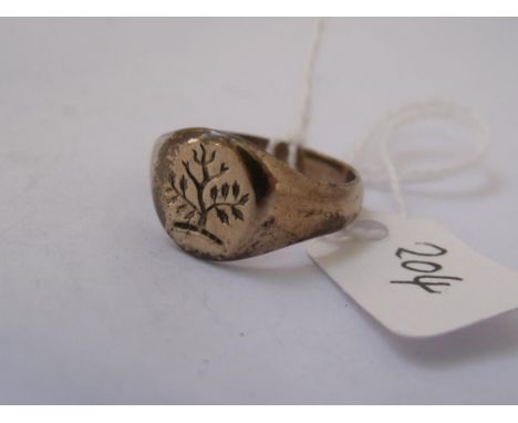 9ct signet ring with tree design  approx size P 4.5g       