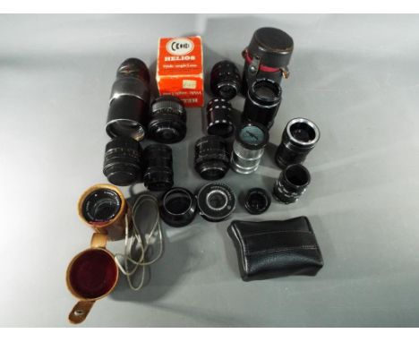 Photography - a collection of vintage lenses for SLR cameras to include Meyer Optik, Gorilaz, Helios, Super Takumar and simil