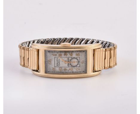 Gruen, Curvex, Ref. 280/330, Gold filled wrist watch, no. 2516070   Movement: Manual wind, 17 jewels   Case: Gold filled case