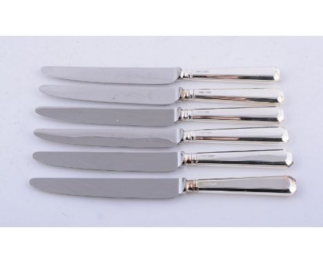 A set of six silver bevelled pattern handled table knives by J. B. Chatterley &amp; Sons Ltd, Sheffield 1972, with stainless 