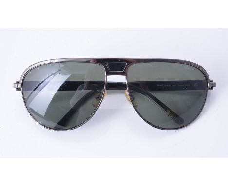 Chopard, Ref. SCH 588 586P, a pair of sunglasses, no. CH 146282, with polarized lenses