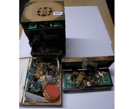 2 Chinese boxes with carved jade insets and jewellery contents and a cigar box of costume jewellery