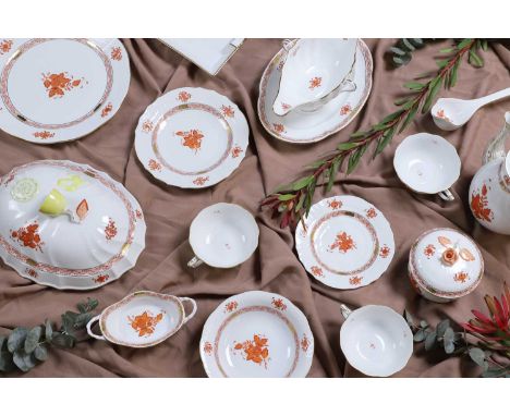 A Herend 'Chinese Bouquet Rust' porcelain part dinner service, 20th century, Hungarian, decorated with floral sprays and lemo