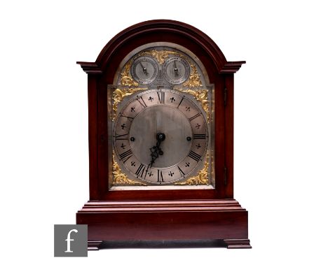 An Edwardian mahogany cased bracket clock by William Males 1907, twin eight day fusee striking movement striking on a gong, t