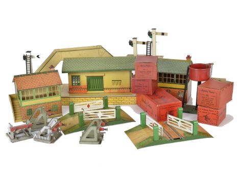 Hornby O Gauge Tinplate Buildings and Accessories, including 1950's Goods Shed, two signal boxes, footbridge, level crossings