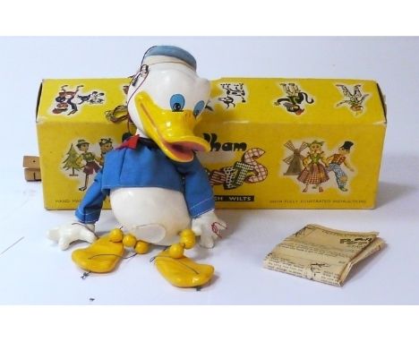1970's Donald Duck Pelham Puppet, in original box with instructions, VG, box F 