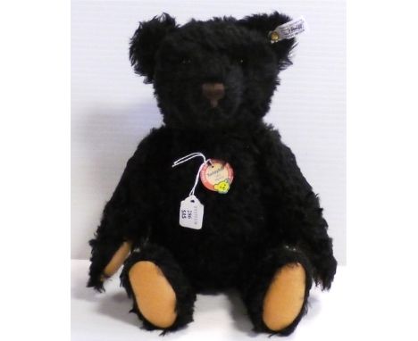 Steiff 1953 Replica Teddy Bear, white label, 2004, reference 408519, no. 2466 of 3000, black mohair fur, brown felt pads, bro