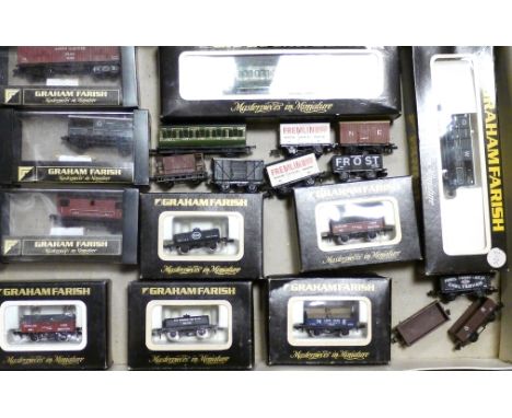 N Gauge Rolling Stock by Graham Farish, including 2 SR 4-wheel coaches, 9 boxed wagons and 9 others, mostly G-VG, one brake v