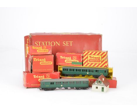 Tri-ang 00 Gauge EMU and Accessories, BR SR 3-Car EMU, Centre car in poor original box, R251  BR black 3F 0-6-0 Engine and te