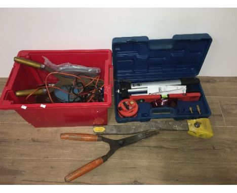 3 SETS OF TOOLS