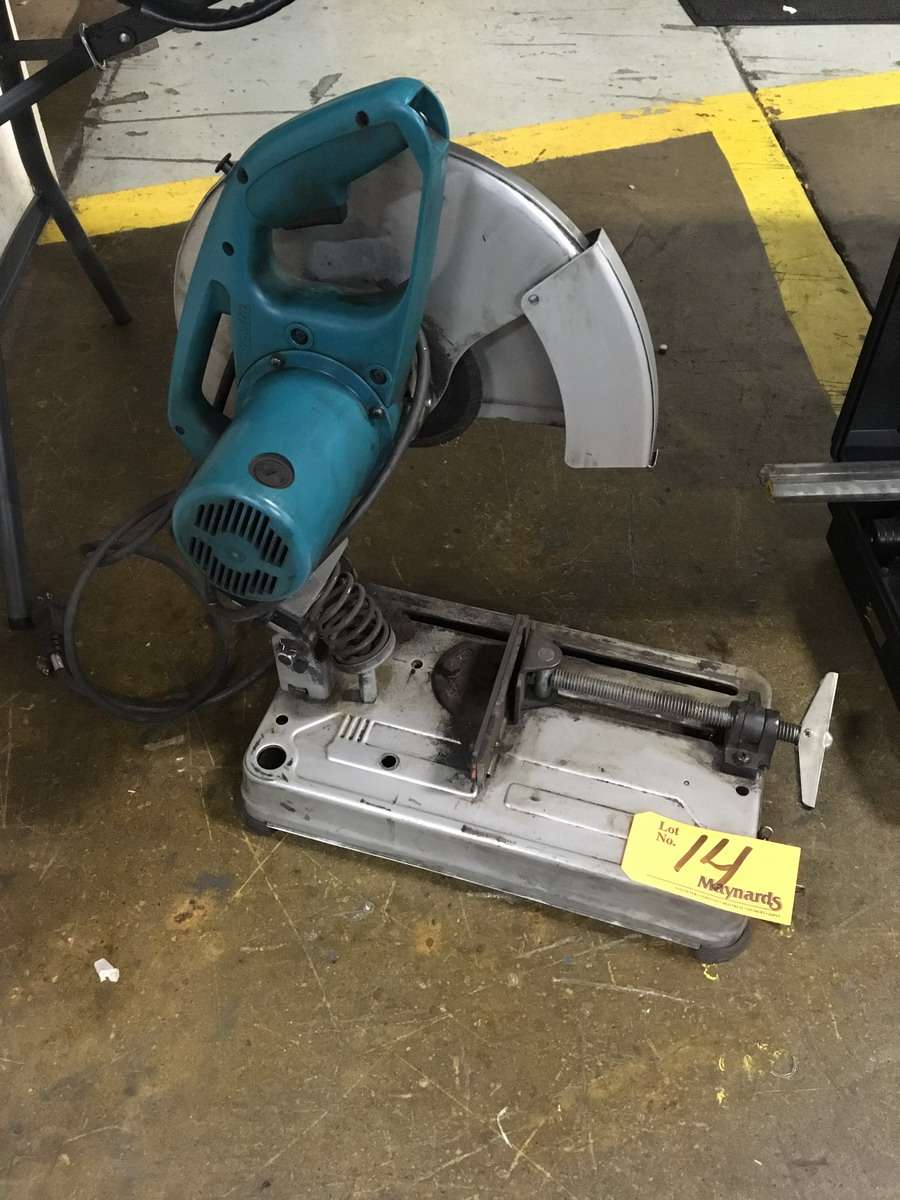 Makita 2414NB 14 Inch Table Saw 120 Volt, 15 Amps, 50/60 Hertz, 3800 Rpm.