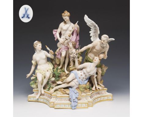 Große Figurengruppe aus der russischen Bestellung: Die drei Parzen. Meissen. 1860-1890. Modell-Nr. 33.             Höhe: 37 c