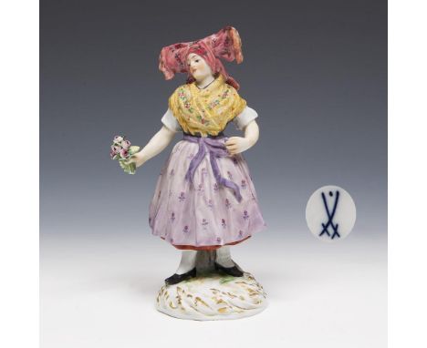 Lausitzer Wendin in Sonntagstracht. Meissen. 1924-1934. Modell-Nr. Q 190 d.             Höhe: 15 cm.             Modell von H