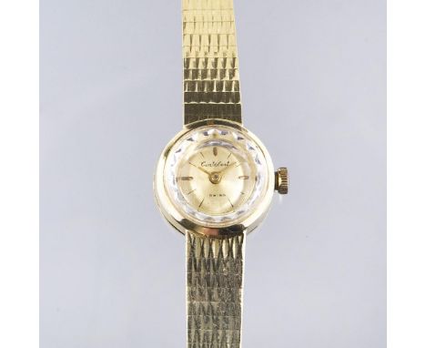 Schweizer Gold-Armbanduhr. Cortébert.             585er Gelbgold (14 kt). ø etwa 1,5 cm. 24,5 Gramm.             Ankerwerk, 1