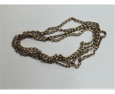 A 9 carat flat link necklace with ring clasp. Approx. 9 grams. Est. £100 - £150.