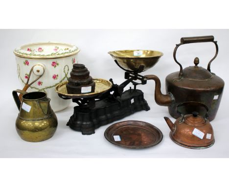 A 19TH CENTURY SET OF BRASS AND IRON KITCHEN OR SHOP SCALES together with a graduated set of weights, an old copper kettle an