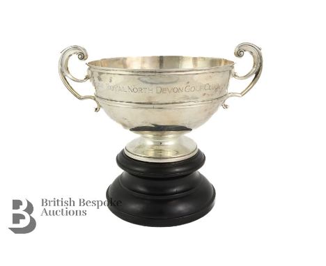 Edward VII twin-handled silver trophy, London hallmark, dated 1901, mm rubbed (but possibly Henry Wilkinson &amp; Co), approx