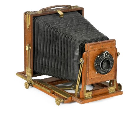 Zeiss Ikon Perfekt in 13 x 18 cm mit Doppel-Protar 6,3/163 mm, um 1927Zeiss Ikon, Dresden. "Perfekt"-Reisekamera Typ 834, Nr.