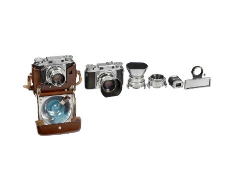 Ausrüstung Prominent, 1954Voigtländer, Braunschweig. 1) Prominent, 2. Modell, Nr. B 31594, Entfernungsmesser klar und genau, 