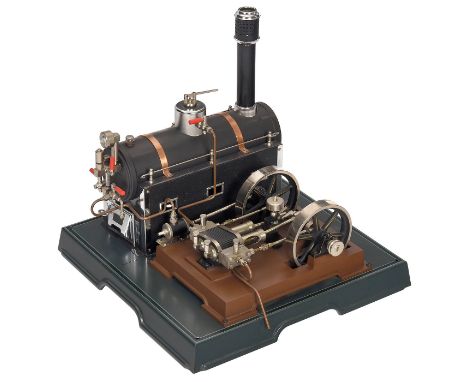 Dampfmaschine Märklin Nr. 16051Zweizylindermaschine, Hoch- und Niederdruck, mit 2 Schwungrädern, Sicherheitsventil, Dampfpfei