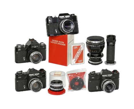 4 verschiedene Icarex-BM-Modelle in Schwarz und 7 ObjektiveZeiss Ikon, Stuttgart. Alle Verschlüsse laufen, Elektrik nicht get