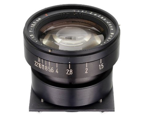 Sonnar 1,5/12,5 cm T, ab 1942Carl Zeiss, Jena. Sonnar 1,5/12,5 cm Nr. 2752407, Irisblende bis 22, Glas unter Punktlicht gut, 