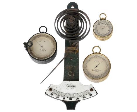 3 Barometer und 1 Thermometer1) "Singer's Patent"-Taschenkompaß mit Barometer, um 1880, feuervergoldetes Messinggehäuse, Ø 4,