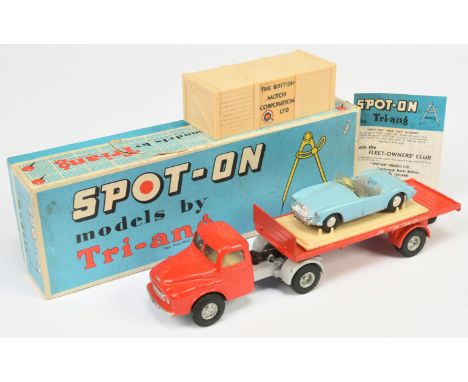 Triang Spot On 106A/OC Austin Articulated Truck and Trailer - Red cab with grey chassis, cream interior with black steering w