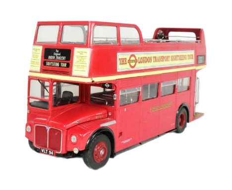 Diecast - a Sunstar made 1/24 scale diecast model of an open top London Transport Sightseeing Tour bus. Unboxed.