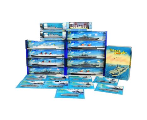 Triang - a collection of Triang Minic 1/1200 scale waterside model ships to include; RMS Queen Elizabeth, SS United States, R