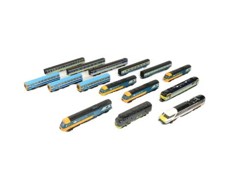 Model Railway - collection of assorted OO gauge model railway trainset locomotive engines together with coaches and carriages