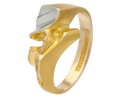 Lapponia 14K yellow gold / platinum 'Episode' ring designed by Björn Weckström. In good condition. Hallmarks: 585 internation