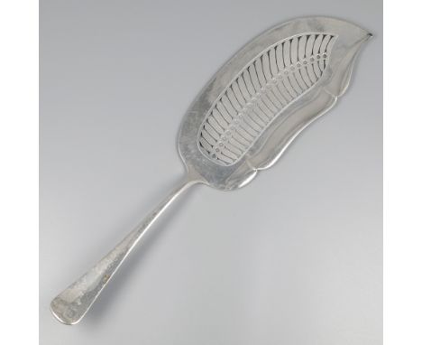 Fish server "Haags Lofje" silver. Beautiful large fish slice with openwork "Nephrolepis" decoration. The Netherlands, Voorsch